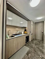 Avenue South Residence (D3), Apartment #566380861